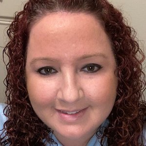 Trainer Illysa Hom profile picture