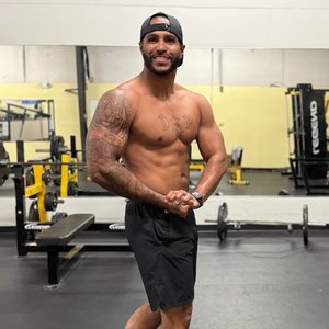 Trainer Derrick Roach profile picture