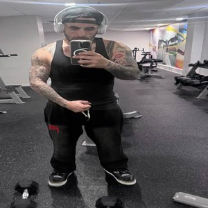 Trainer Nelson Rivera profile picture