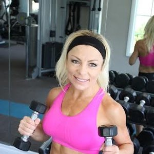 Trainer Lola Wilson profile picture