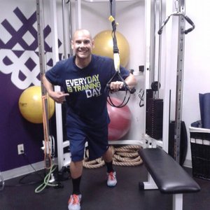 Trainer Efrain Larenas profile picture