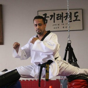 Trainer Jose Cruz profile picture