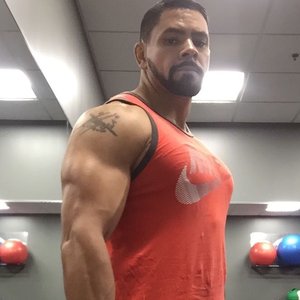 Trainer Mike Sharkato profile picture