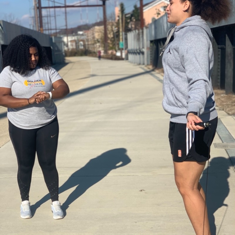 Trainer Lauren Gold profile picture