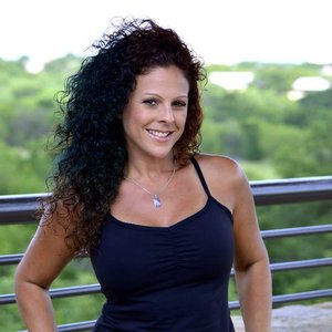 Trainer Faryn Schwartz profile picture